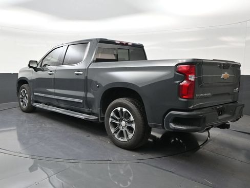 Used 2026 Chevrolet Silverado 1500 High Country RWD image 3