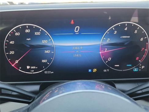 Used 2025 Mercedes-Benz GLC 300 4MATIC image 20