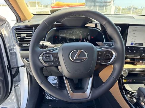 Used 2023 Lexus NX 350 AWD image 14