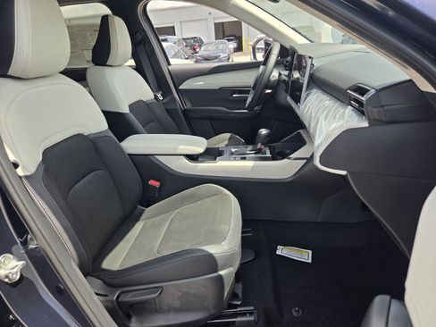 New 2026 MAZDA CX-5 Preferred AWD/4WD image 17