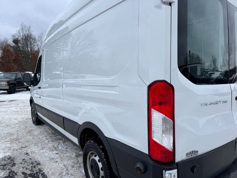 Used 2018 Ford Transit 250 148 High Roof image 12