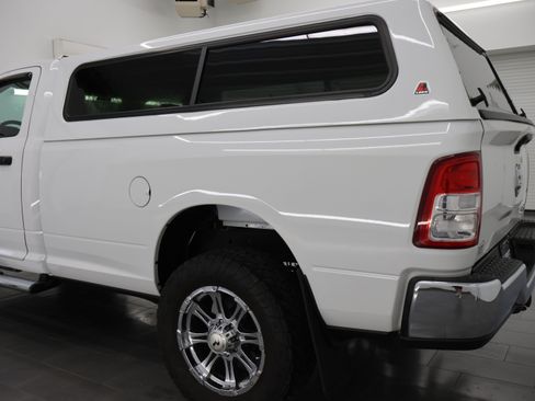 Used 2019 RAM 3500 Tradesman w/ Chrome Appearance Group AWD/4WD image 29