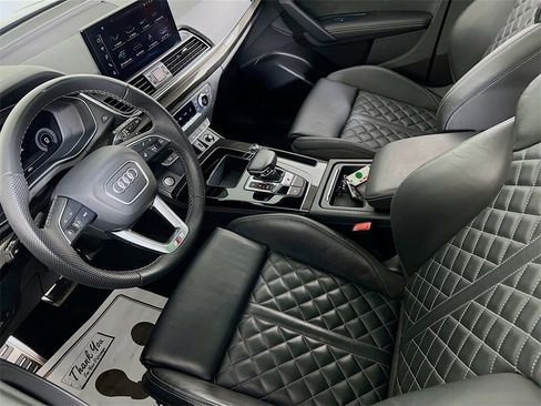 Used 2022 Audi SQ5 Premium Plus w/ Premium Plus Package image 22