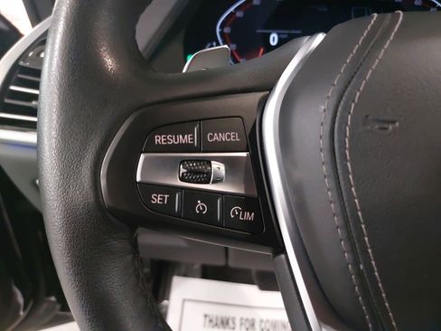 Used 2022 BMW X5 xDrive40i w/ Parking Assistance Package image 19