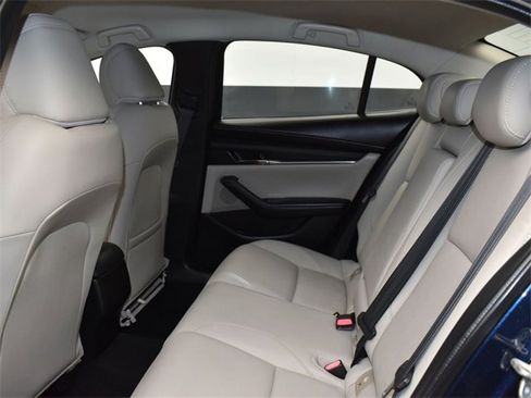 Used 2019 MAZDA MAZDA3 Sedan w/ Select Package image 10