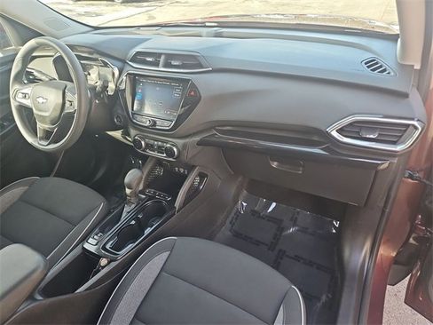 Used 2023 Chevrolet TrailBlazer LT w/ Convenience Package image 27