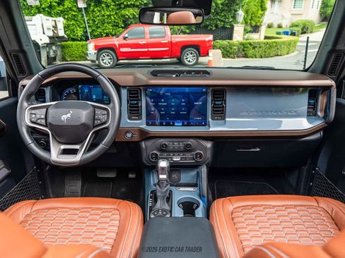 Used 2023 Ford Bronco Outer Banks AWD/4WD image 59