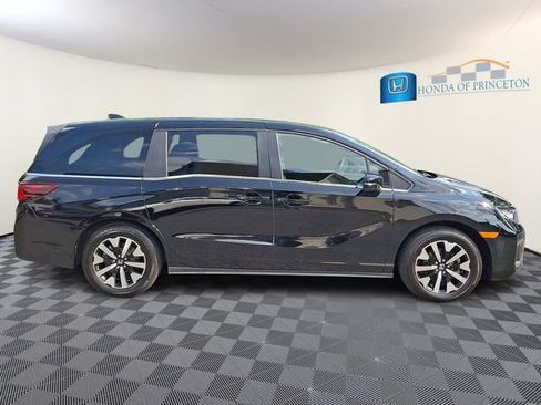 Certified 2026 Honda Odyssey EX-L image 7