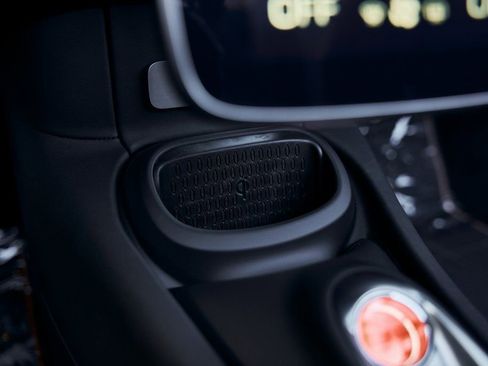 Used 2025 McLaren Artura Spider RWD image 60