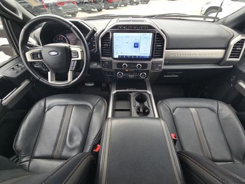 Used 2022 Ford F250 Platinum image 27
