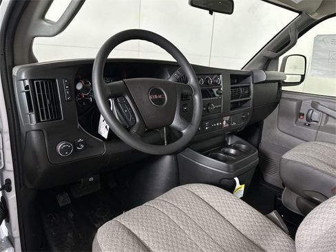 New 2025 GMC Savana 3500 Extended w/ Driver Convenience Package image 10
