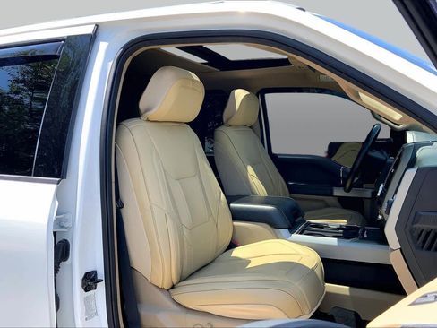Used 2021 Ford F350 Lariat w/ Lariat Ultimate Package AWD/4WD image 9