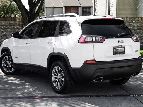 Used 2021 Jeep Cherokee Latitude Lux w/ Comfort/Convenience Group image 19