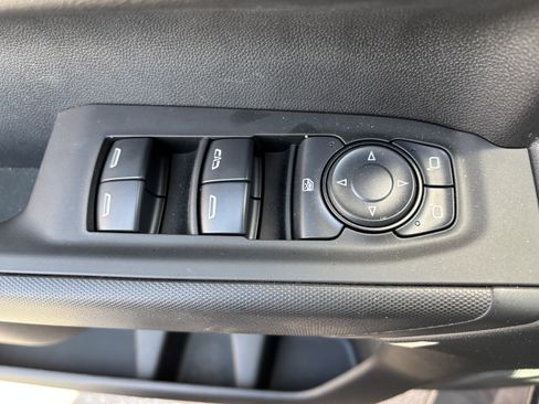 Used 2024 Chevrolet Silverado 1500 Custom AWD/4WD image 16