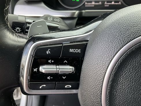Used 2023 Kia Sorento EX image 12