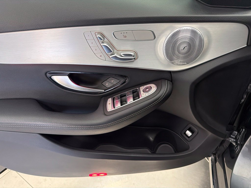 Used 2021 Mercedes-Benz C 300 Sedan image 19