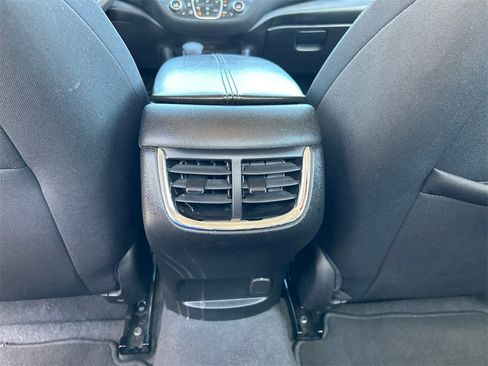 Used 2024 Chevrolet Malibu LT image 26