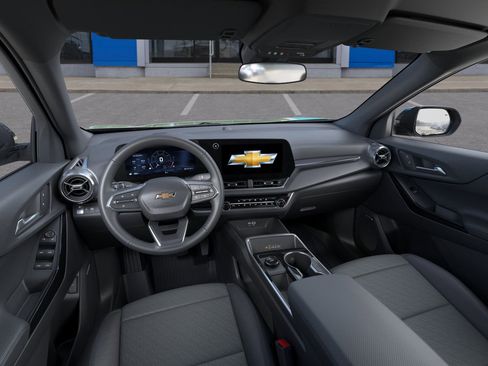New 2026 Chevrolet Equinox LT w/ Convenience Package II image 15