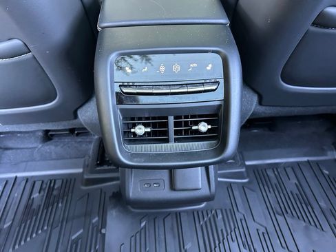 Used 2026 Cadillac Lyriq V w/ Exterior Carbon Fiber Package AWD/4WD image 46