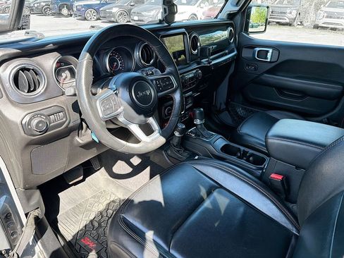 Used 2021 Jeep Wrangler Unlimited Rubicon w/ Trailer Tow Package image 4