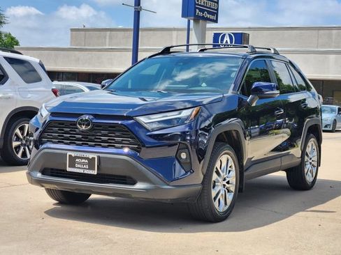 Used 2024 Toyota RAV4 XLE Premium FWD image 4