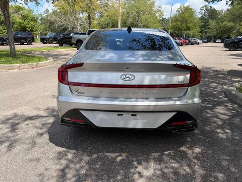 Used 2022 Hyundai Sonata SEL Plus w/ Winter Weather Package FWD image 5