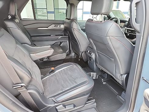 Used 2025 Ford Explorer ST w/ Sun And Sound Package AWD/4WD image 35