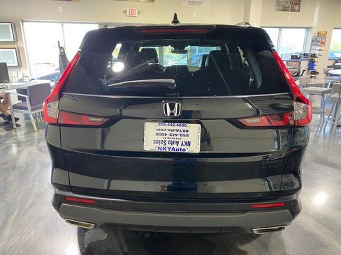 Used 2023 Honda CR-V Sport Touring image 4
