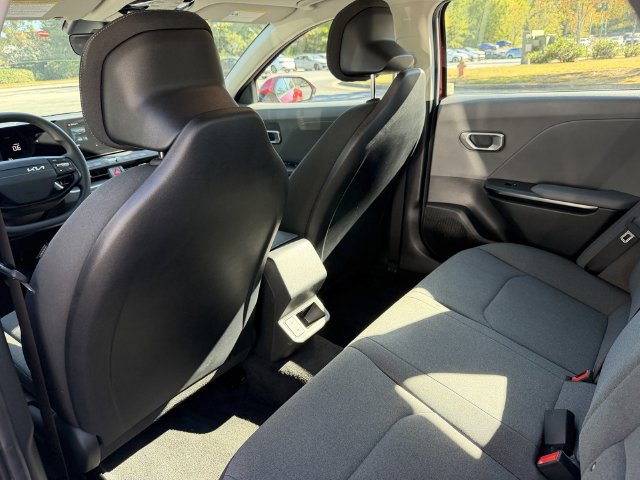 Certified 2025 Kia K4 FWD image 25