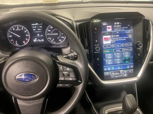 Used 2024 Subaru Crosstrek 2.0i Premium image 19