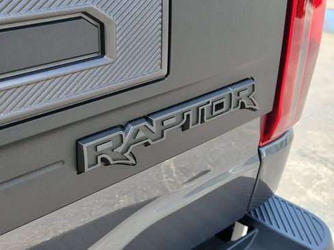 Used 2025 Ford F150 Raptor AWD/4WD image 6