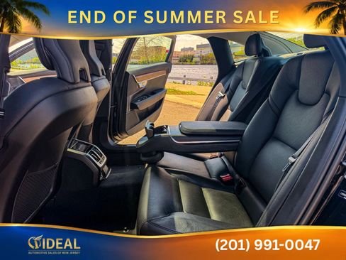 Used 2022 Volvo S90 B6 Momentum AWD/4WD image 19