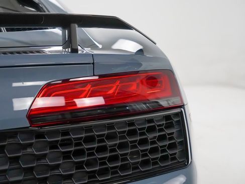 Used 2020 Audi R8 V10 performance image 12