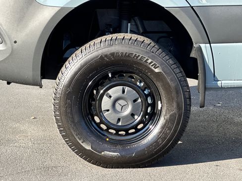 New 2026 Mercedes-Benz Sprinter 2500 image 25