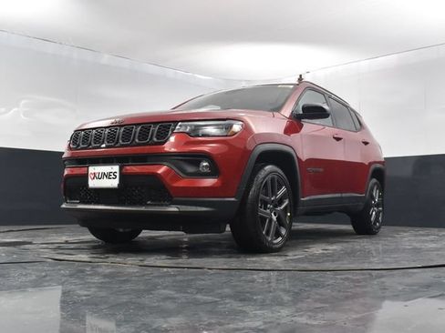 New 2026 Jeep Compass Latitude AWD/4WD image 46
