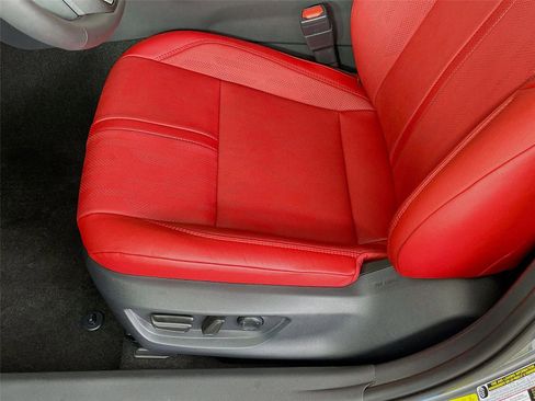 Used 2026 Toyota Camry XSE w/ Premium Plus Package FWD image 24