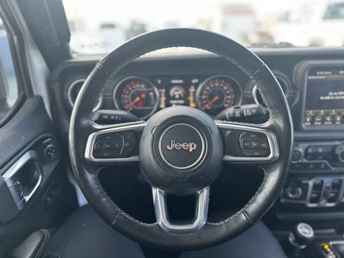 Used 2022 Jeep Wrangler Unlimited Sahara w/ LED Lighting Group image 6