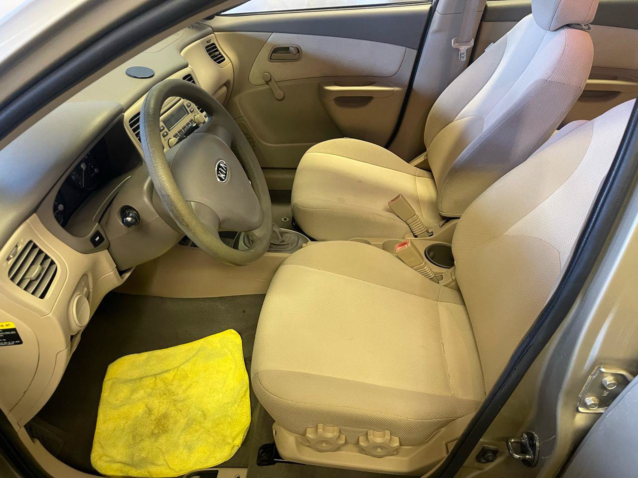 Used 2007 Kia Rio LX FWD image 22