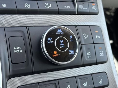 Used 2021 Hyundai Palisade Calligraphy image 25