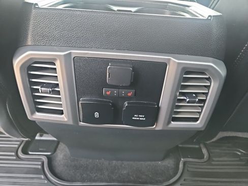 Used 2020 Ford F150 Platinum w/ Equipment Group 701A Luxury AWD/4WD image 17
