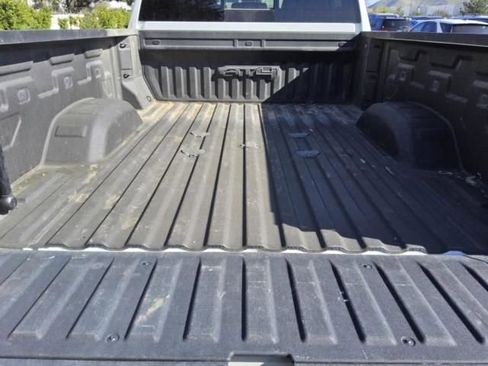 Used 2024 GMC Sierra 2500 AT4 w/ AT4 Preferred Package image 10