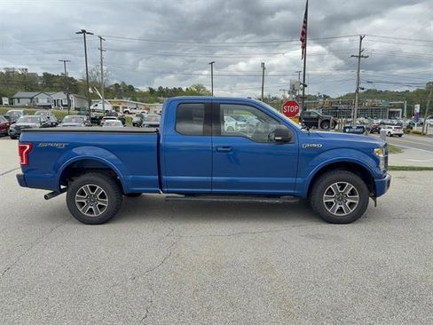 Used 2017 Ford F150 XLT w/ Equipment Group 302A Luxury AWD/4WD image 4