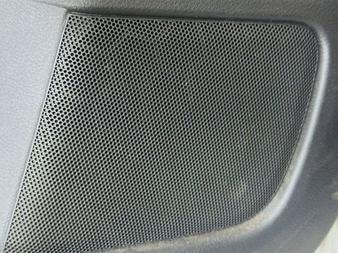 Used 2022 Nissan Sentra SV w/ SV Premium Package image 21