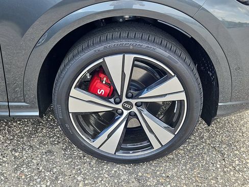 New 2026 Audi SQ5 Premium Plus AWD/4WD image 4