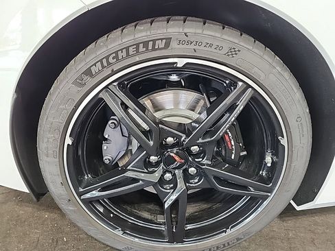 Certified 2020 Chevrolet Corvette Stingray Preferred Cpe w/ 2LT Preferred Equipment Group RWD image 16