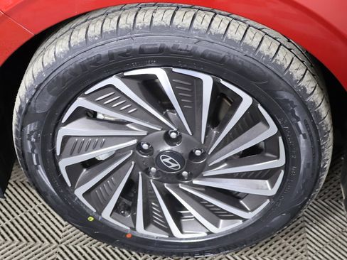 Used 2024 Hyundai Sonata SEL image 16