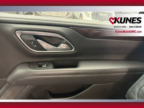Used 2021 GMC Yukon XL SLE AWD/4WD image 36