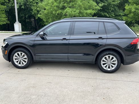 Used 2019 Volkswagen Tiguan S image 7