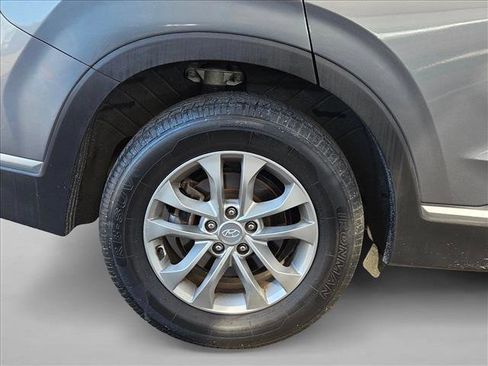 Used 2019 Hyundai Santa Fe SE w/ Cargo Package image 25