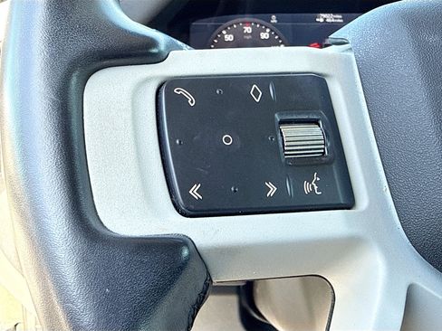 Used 2021 Land Rover Defender 90 First Edition image 38